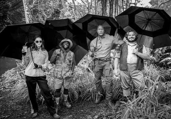 ケビン・ハートさんのインスタグラム写真 - (ケビン・ハートInstagram)「Jumanji “The Next Level” .....We are giving you Action/Comedy/Adventure in one movie people....Make sure y’all go check it out this weekend....JUMANJI IS IN THEATERS EVERYWHERE!!!! Let’s goooooooooooo .....Photo Cred @hhgarcia41」12月15日 8時11分 - kevinhart4real