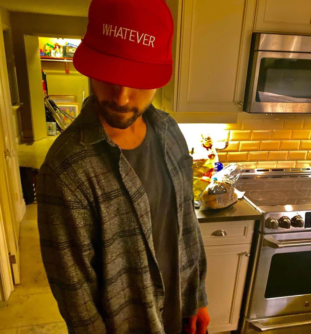 デヴィッド・ランバートのインスタグラム：「Canada. Cottage country.」