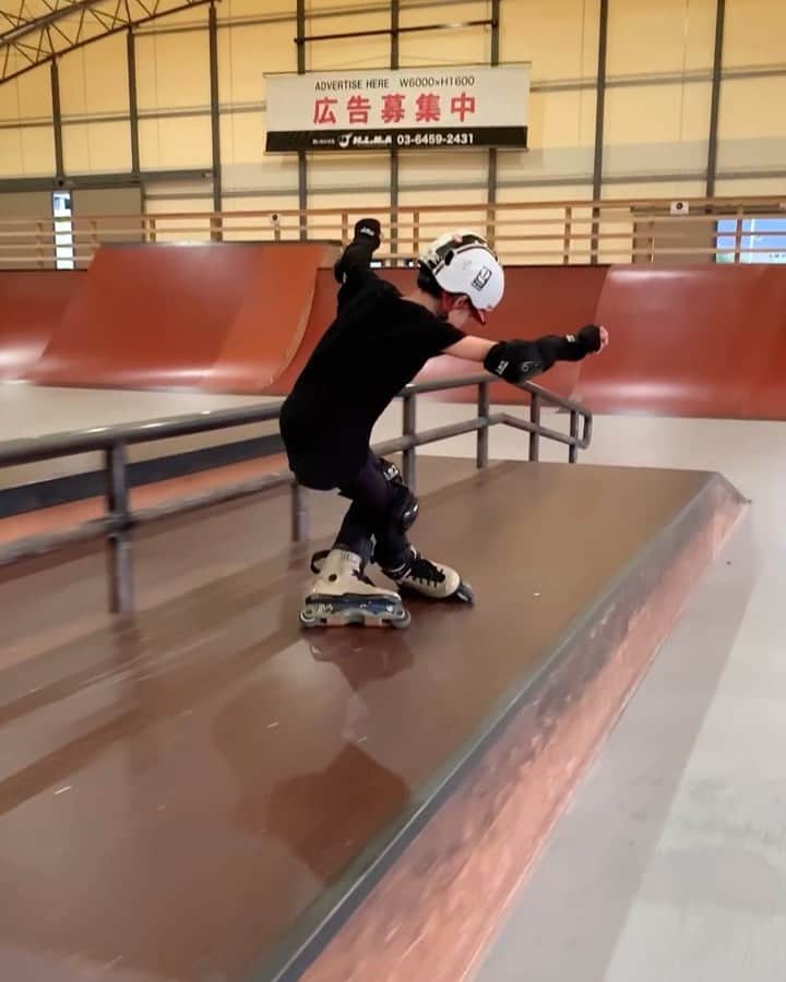 安床武士のインスタグラム：「So nice Take🙌 #rollerblading #inlineskate #roces #teamT #インラインスケート #ローラーブレード」