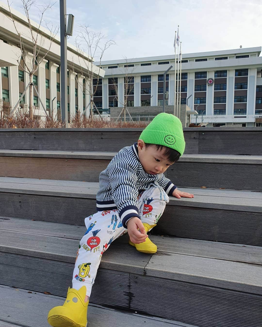 イ・シヨンさんのインスタグラム写真 - (イ・シヨンInstagram)「다을이랑 나👫그리고 우리윤이💗👶 그리고 윤진이 소을이👭 #행복🙏 #시영_육아일기」12月15日 20時48分 - leesiyoung38