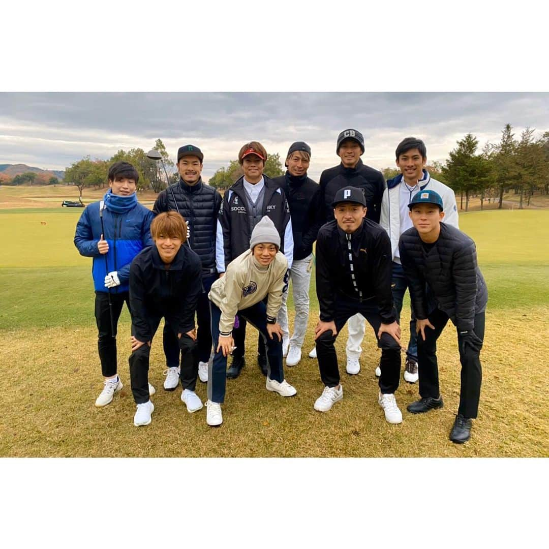 小池純輝さんのインスタグラム写真 - (小池純輝Instagram)「. みんなでゴルフ⛳️ #jleague #jリーグ #jfa #j2 #東京ヴェルディ #tokyoverdy #verdy #verdyfamily #soccer #football⚽ #football #footballplayer #サッカー #フットボール #小池純輝 #⚽️ #東京 #tokyo #梶川諒太 #上福元直人 #若狭大志 #平智広 #李栄直 #安在達弥 #井上潮音 #森田晃樹 #松澤周平 #ゴルフ #golf #golfwear」12月15日 21時11分 - junki_koike