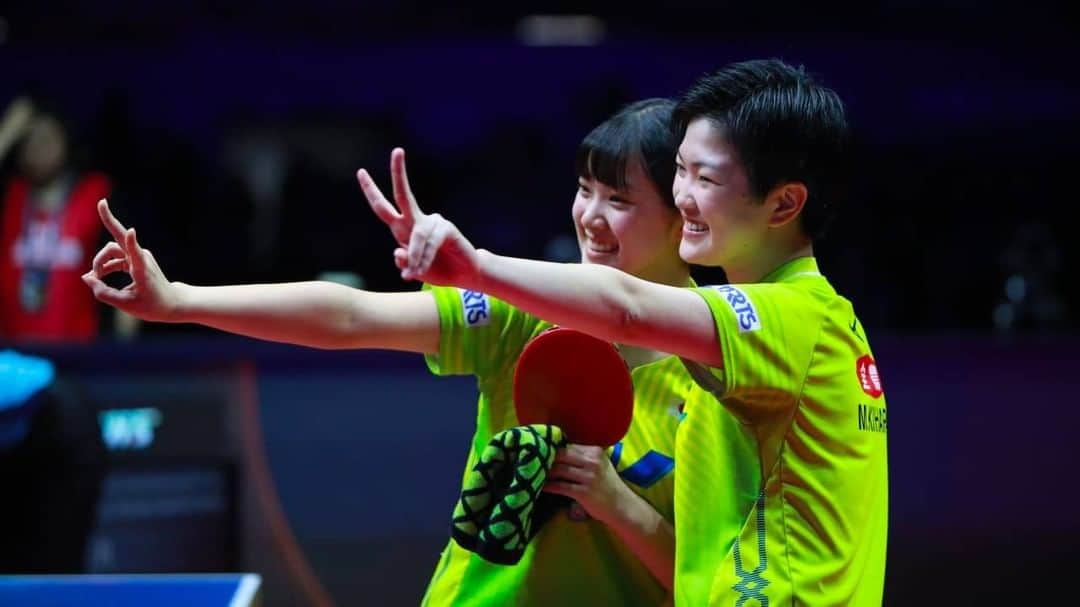 のインスタグラム：「🇯🇵✌️🇯🇵✌️ JAPANESE TEENAGERS, MIYU NAGASAKI & MIYUU KIHARA ARE 2019 #ITTFGRANDFINALS WOMEN'S DOUBLES CHAMPIONS‼️ CONGRATULATIONS」