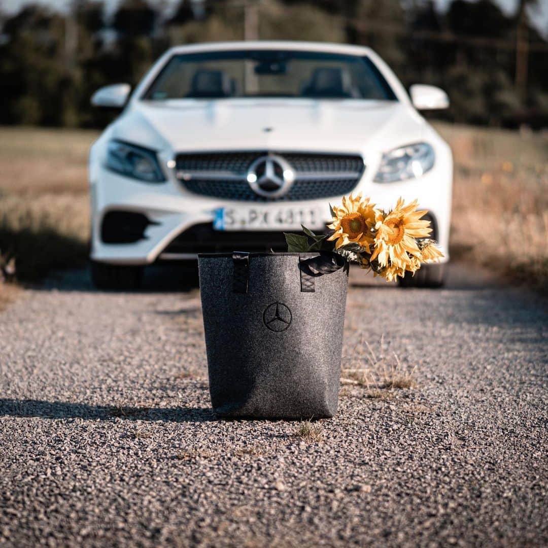 メルセデス・ベンツさんのインスタグラム写真 - (メルセデス・ベンツInstagram)「Are your prepared for the perfect weekend trip? Discover beautiful places with Mercedes-Benz. #MercedesBenz #Car #Instacar #Carsofinstagram 📸 @herminsche308 for #MBsocialcar」12月15日 21時22分 - mercedesbenz