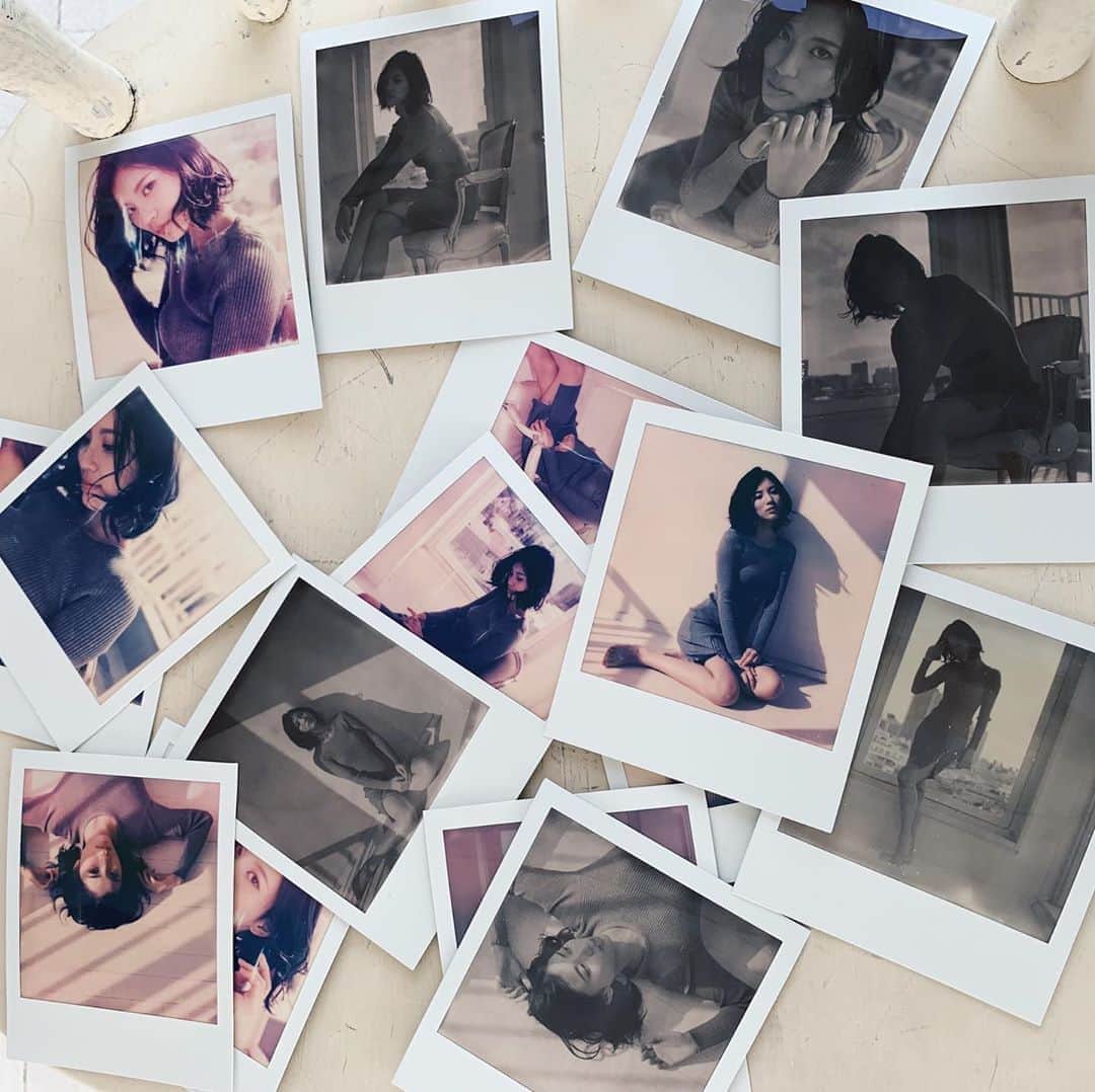 小林玲のインスタグラム：「羽化 - Eclosion - 本日最終日です☺︎ #写真展」