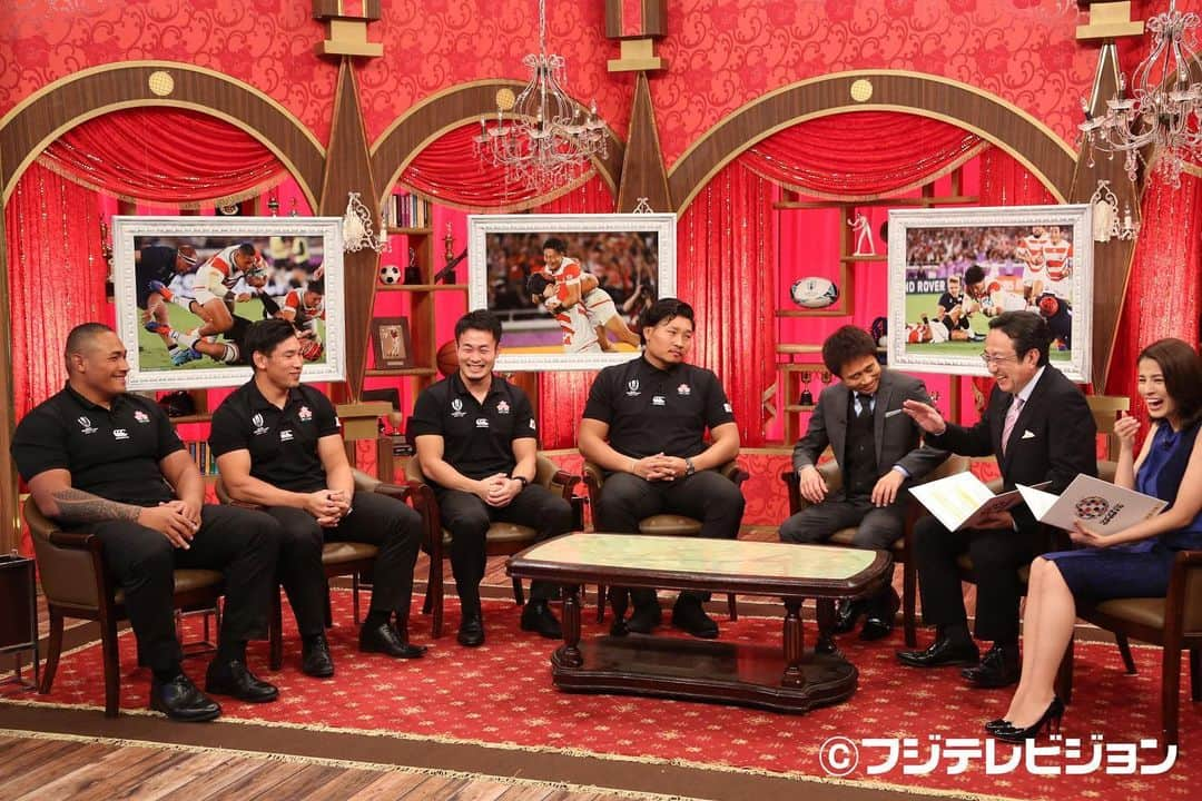 フジテレビ「ジャンクSPORTS」さんのインスタグラム写真 - (フジテレビ「ジャンクSPORTS」Instagram)「本日よる７時からのジャンクSPORTSは 「ラガーマン100人アンケートSP」 「ヤクルト50周年記念！ノムさんが教えてくれたことSP」 豪華2本立てでお送り致します！ ワールドカップ史上初のベスト８入りを果たしたラグビー日本代表 そこで今夜は！４人の日本代表選手がスタジオに！ 笑わない男に浜田が斬りこむ！！ さらに！！ 多くの一流選手を育て上げた 名将・野村監督の「人の育て方」に迫ります！ お楽しみに！  #ジャンクSPORTS #ジャンク #ラガーマン100人アンケートSP #ヤクルト50周年記念！ノムさんが教えてくれたことSP #東京オリンピック #浜田雅功 #永島優美 #三宅正治 #ラグビー日本代表 #稲垣啓太 #福岡堅樹 #中村亮土 #ヴァルアサエリ愛 #東京ヤクルトスワローズ #野村克也 #古田敦也 #真中満 #野村克則 #青木宣親 #飯尾和樹 #山本萩子 #山崎育三郎」12月15日 14時05分 - junksports_8ch_fujitv