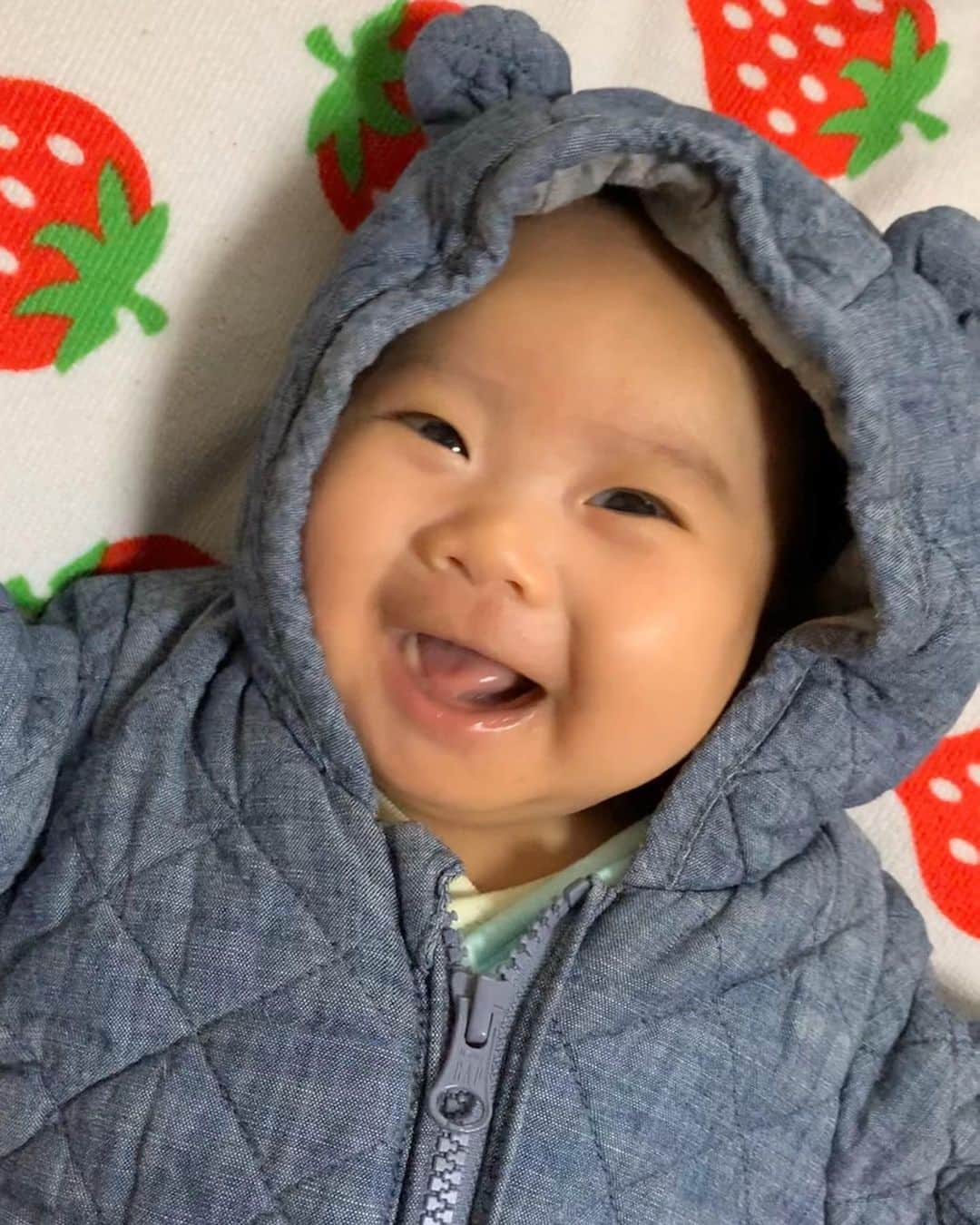 桜井未来さんのインスタグラム写真 - (桜井未来Instagram)「森のクマさん🧸💓 寒くなって来たので、息子のお下がり着せてみたらピッタリ💕 ・ ・ ・  #女の子ママ #ママ #baby #ママ友募集 #赤ちゃんのいる生活 #ママサークル #ママイベント #ママ会 #都内ママ #ベビスタグラム #mamagirl #ベビフル #コドモダカラ #コドモノ #ママリ #親バカ部 #新米ママ東京部 #ベビモ」12月15日 15時31分 - miki.sakurai0214