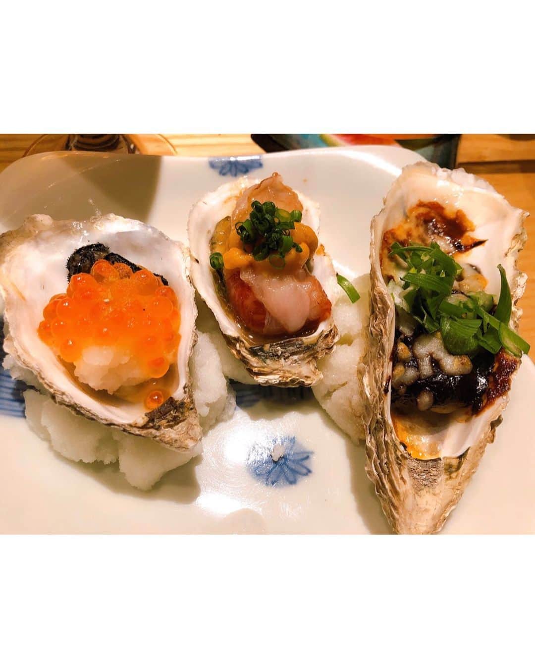 西村季里子さんのインスタグラム写真 - (西村季里子Instagram)「・ 先月からほぼ毎日外食してる🐷 お腹すいてなくても食べてる🐷 さすがに大変なことになった🐖🐖🐖 12月も予定で埋まっている〜 年末年始も実家で食べるだろうな〜〜 そして来月は誕生日…👸🏻🍓 エステに通おうか本気で悩む… #外食#デブエット#師走#仕方ないという甘え #毎日外食#食べることが幸せ #ダイエット#痩せたい#エステ #ジム#ホットヨガ#食事制限#は無理 #宅トレ#follow#followｍe」12月15日 17時29分 - kiriko_nishimura