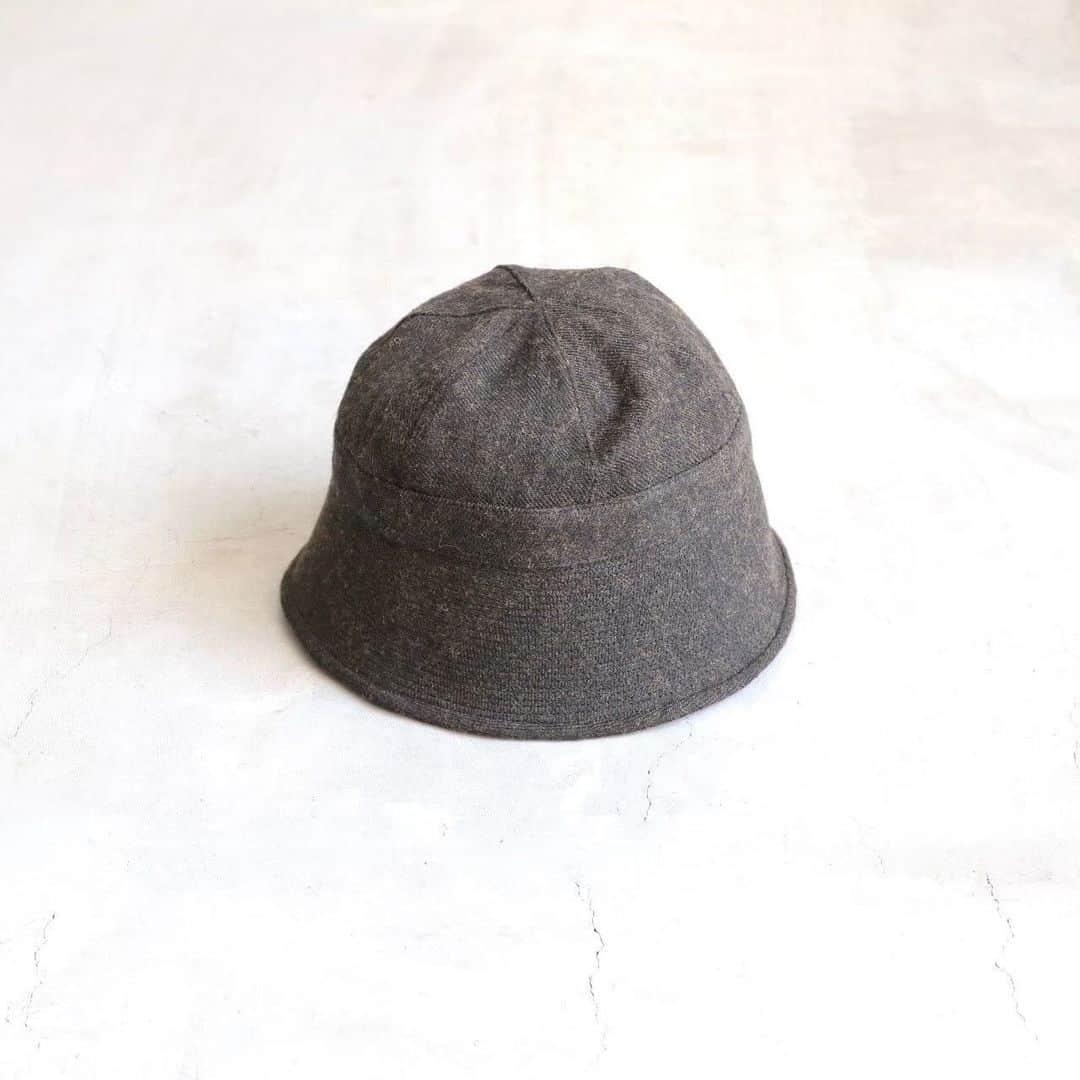wonder_mountain_irieさんのインスタグラム写真 - (wonder_mountain_irieInstagram)「_ Nine Tailor / ナインテイラー "Castana Hat" ￥9,900- _ 〈online store / @digital_mountain〉 http://www.digital-mountain.net/shopdetail/000000010441/ _ 【オンラインストア#DigitalMountain へのご注文】 *24時間受付 *15時までのご注文で即日発送 *1万円以上ご購入で送料無料 tel：084-973-8204 _ We can send your order overseas. Accepted payment method is by PayPal or credit card only. (AMEX is not accepted)  Ordering procedure details can be found here. >>http://www.digital-mountain.net/html/page56.html _ #NineTailor #ナインテイラー _ 本店：#WonderMountain  blog>> http://wm.digital-mountain.info _ 〒720-0044  広島県福山市笠岡町4-18  JR 「#福山駅」より徒歩10分 (12:00 - 19:00 水曜、木曜定休) #ワンダーマウンテン #japan #hiroshima #福山 #福山市 #尾道 #倉敷 #鞆の浦 近く _ 系列店：@hacbywondermountain _」12月15日 18時00分 - wonder_mountain_