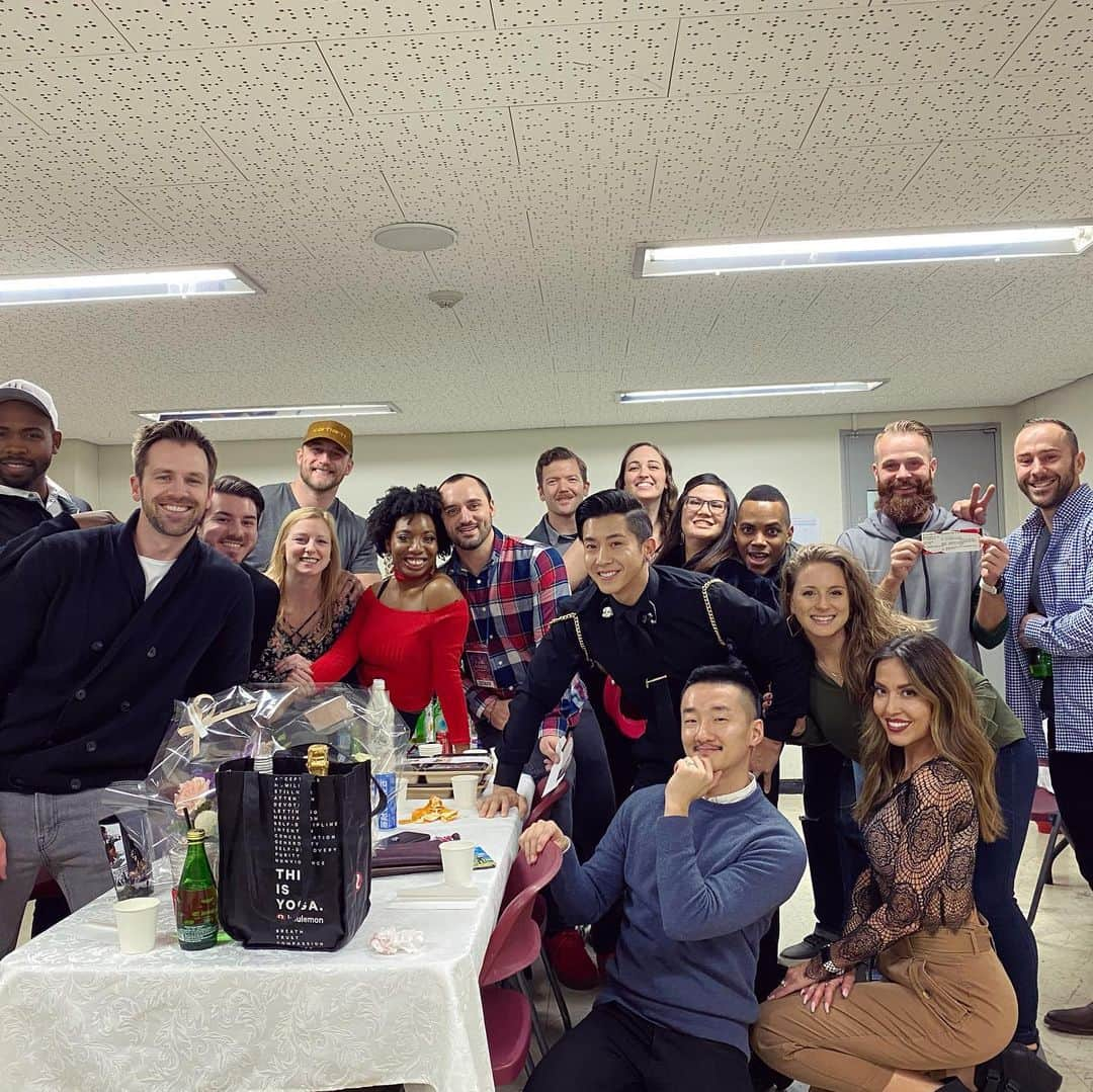 ブライアンさんのインスタグラム写真 - (ブライアンInstagram)「Thanks to this amazing group, for coming out to my show in Cheonan last night! I love and appreciate you all~ 어제 공연때 와준 제 평택 식구들~ 다들 사랑하고 고마워~ 친구들아!! #flytothesky #cheonan #남서울대학교 #천안 #themomenttour2019 #mfbty #플라이투더스카이 #backstage #friends #family #pyeongtaek #평택친구들 #love #사랑」12月15日 18時16分 - thebrianjoo