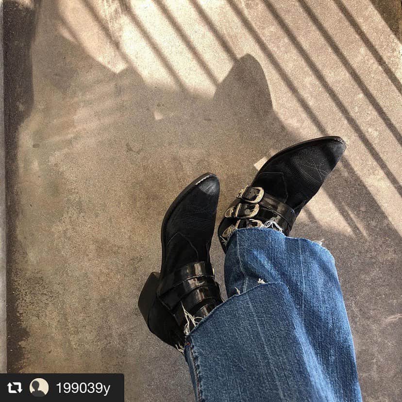 TOGAさんのインスタグラム写真 - (TOGAInstagram)「#repost from @199039y TOGA PULLA SHOE 4 metal cowboy ・ #togaarchives #togaarchives_online #toga #togapulla #togapullashoe #shareyourpulla #トーガ #トーガアーカイブス #トーガプルラ」12月15日 18時23分 - togaarchives