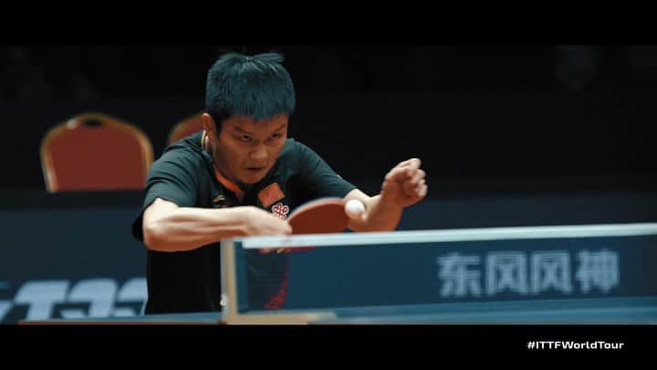 のインスタグラム：「🔥 It doesn't get much bigger than this!! 🔥 🐲 Ma Long 🆚 Fan Zhendong 💥 LIVE on tv.ITTF.com from 20:30 GMT+8!  Who will be the 2019 #ITTFGrandFinals Men's Singles Champion❓」