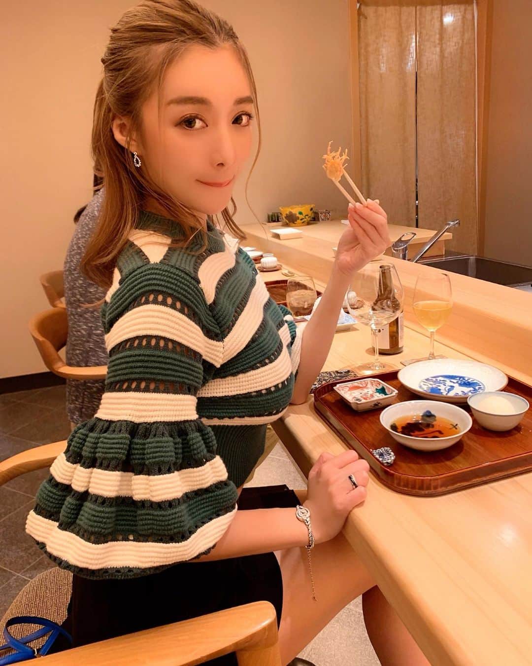 濱野りれのグルメインスタ