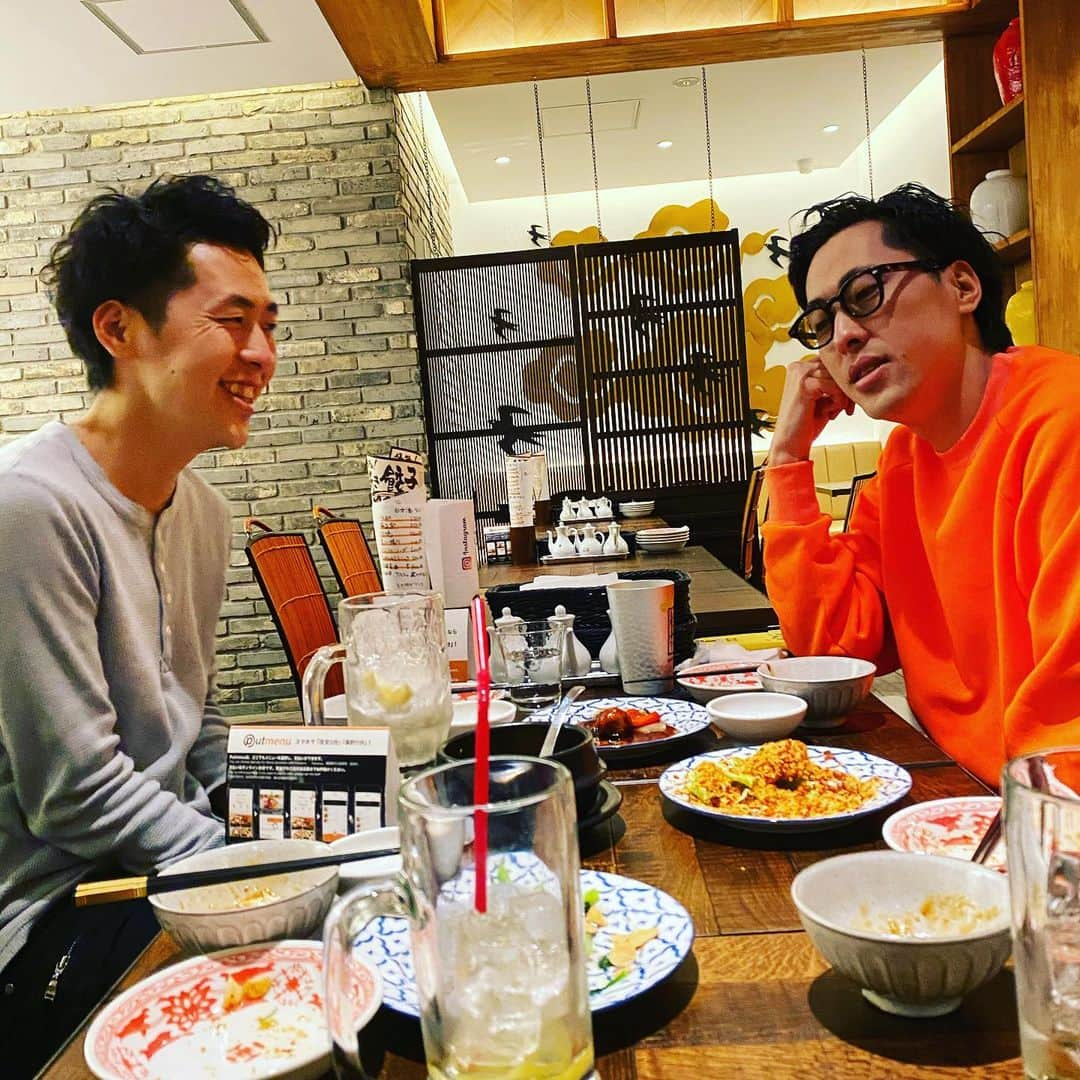 ゆうへいさんのインスタグラム写真 - (ゆうへいInstagram)「47ツアーin京都ありがとうございました！！！年内はこれがラスト！また2020年、様々な都市でお会いしましょう！！！ よく来るけど滅多にない京都での夜。  #吉田たち #漫才 #双子 #タリタリ #祇園」12月15日 22時06分 - tachianija