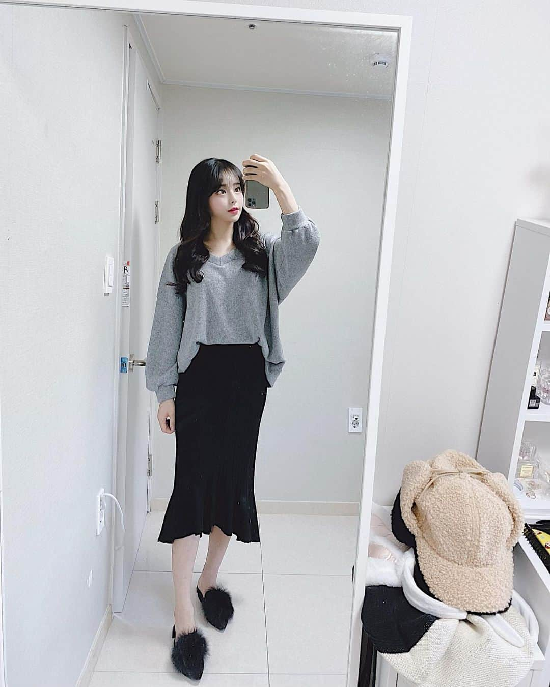 ダユンさんのインスタグラム写真 - (ダユンInstagram)「요즘 #ootd  춥다고 편하게만 입었는데 요즘은 예쁘게 꾸미고 다닐려고 노력중 . . . #에이블리 #다윤데일리룩 @ably_official」12月15日 23時12分 - 2__yun__2