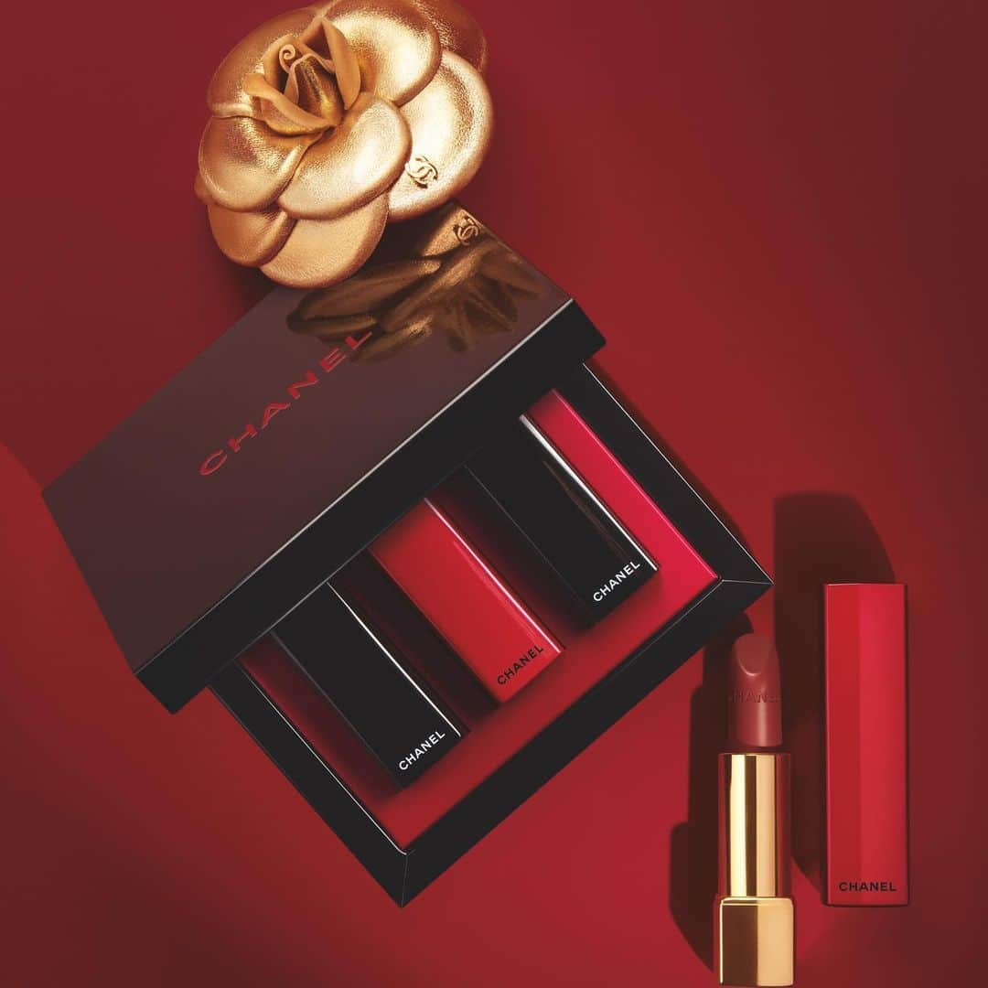 ビクトリアのインスタグラム：「💄 @chanel.beauty」