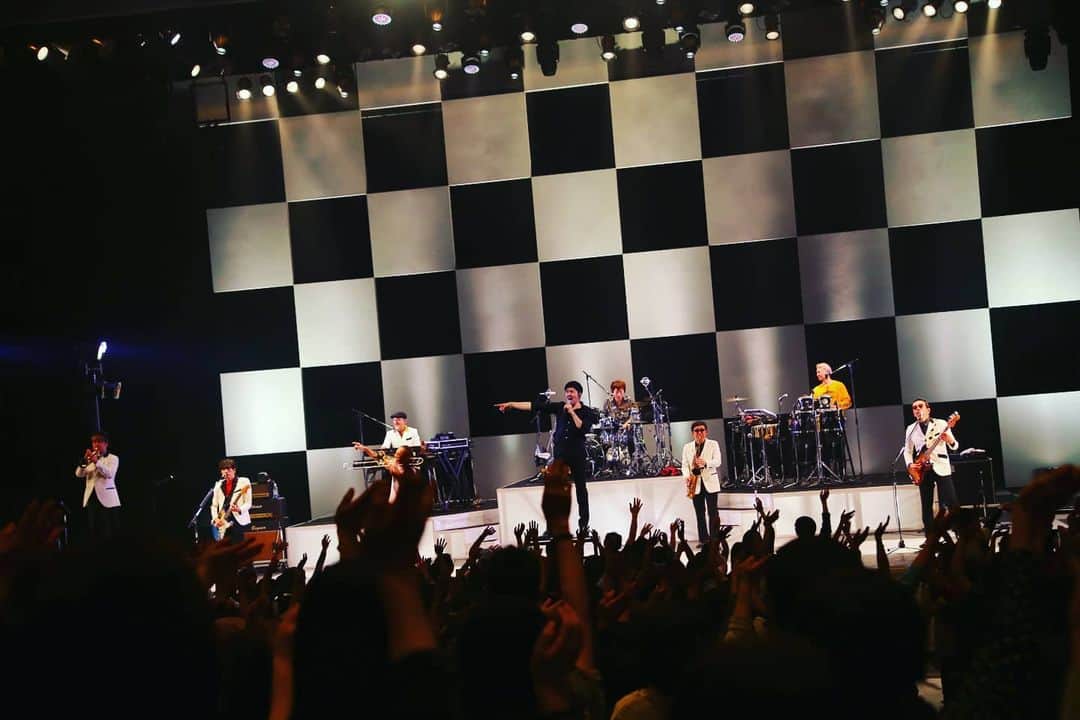 のインスタグラム：「新潟・長岡でした。最初から最後までお客さん凄すぎて 泣 #スカパラ #長岡」