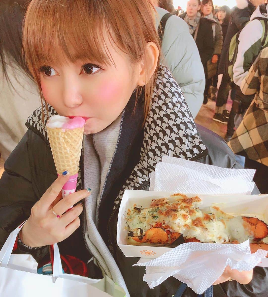 中川翔子さんのインスタグラム写真 - (中川翔子Instagram)「韓国は食べ物が美味しい！ #中川翔子 #しょこたん #韓国 #korea #食い倒れ」12月16日 0時26分 - shoko55mmts