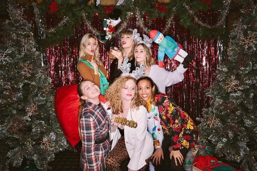 アビゲイル・アンダーソンさんのインスタグラム写真 - (アビゲイル・アンダーソンInstagram)「We jingled ALL the way.」12月16日 0時32分 - abigail_lauren