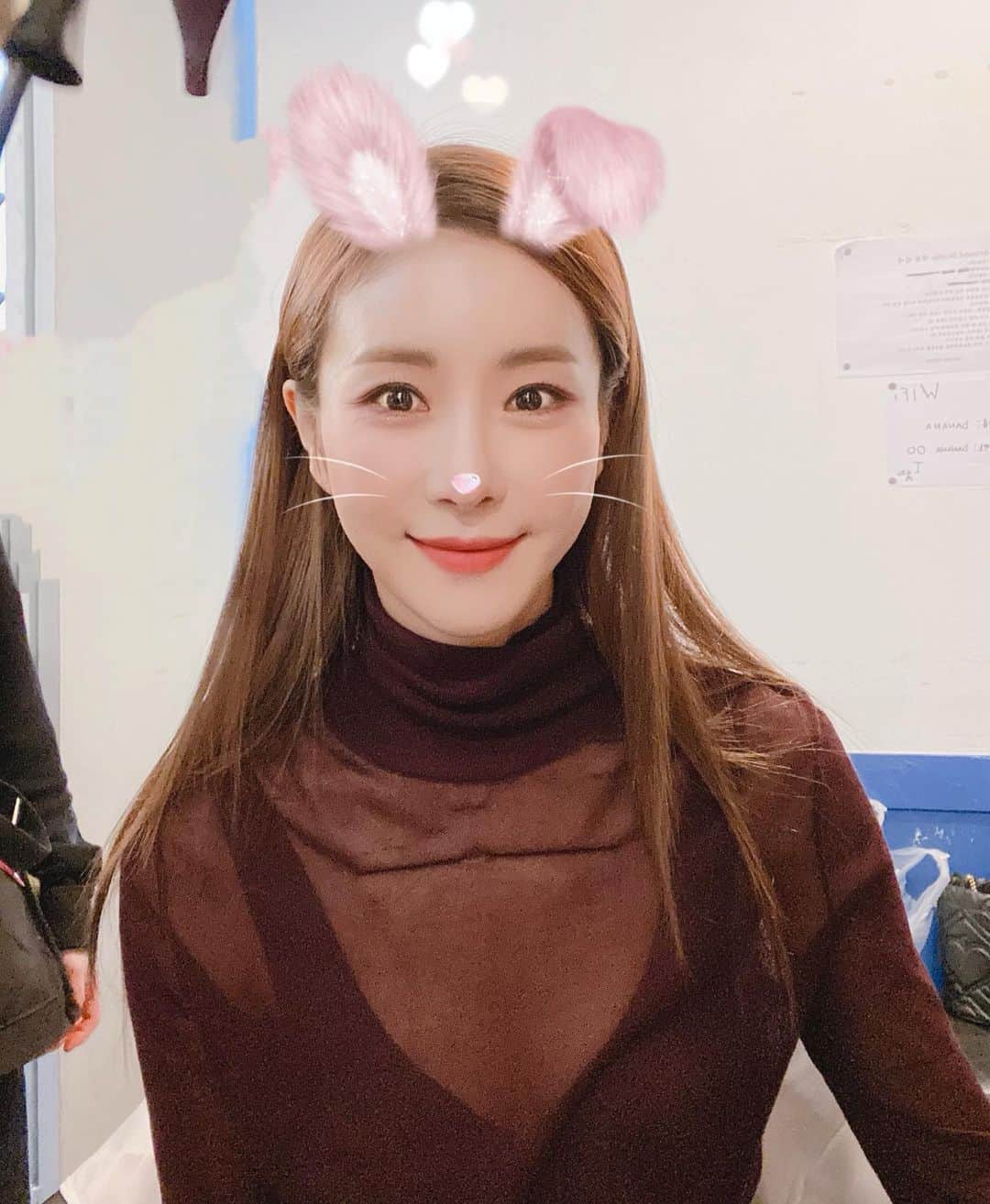 ハン・ウンジョンさんのインスタグラム写真 - (ハン・ウンジョンInstagram)「. 🐰  귀여워지고 싶은 이맘...😜 . . #한다감」12月16日 2時09分 - dagam_han