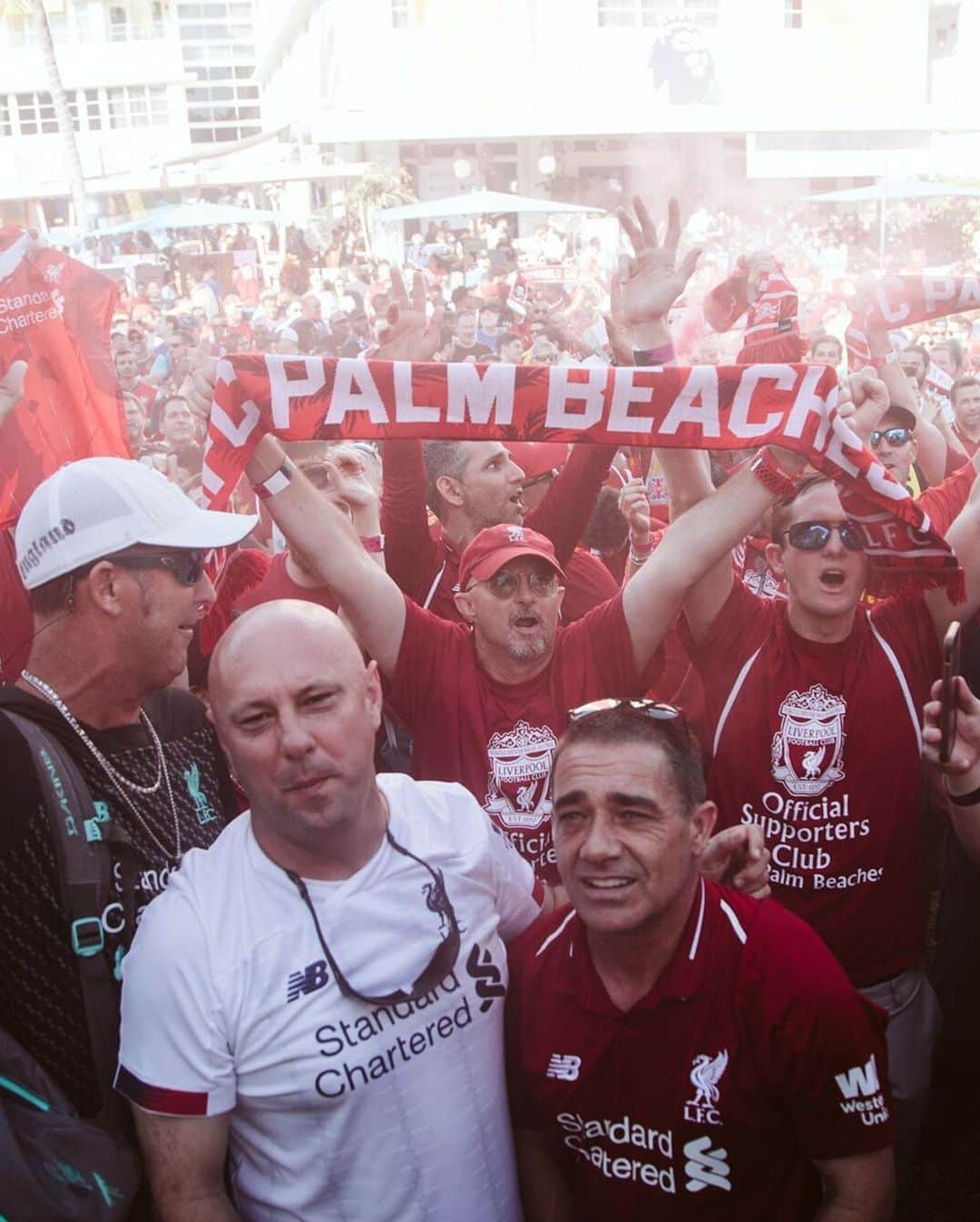 リヴァプールFCさんのインスタグラム写真 - (リヴァプールFCInstagram)「It was an incredible #MyPLMorning for the Reds in Miami, during our win against Watford👌🔴 #LFC #LiverpoolFC #Miami」12月16日 2時21分 - liverpoolfc