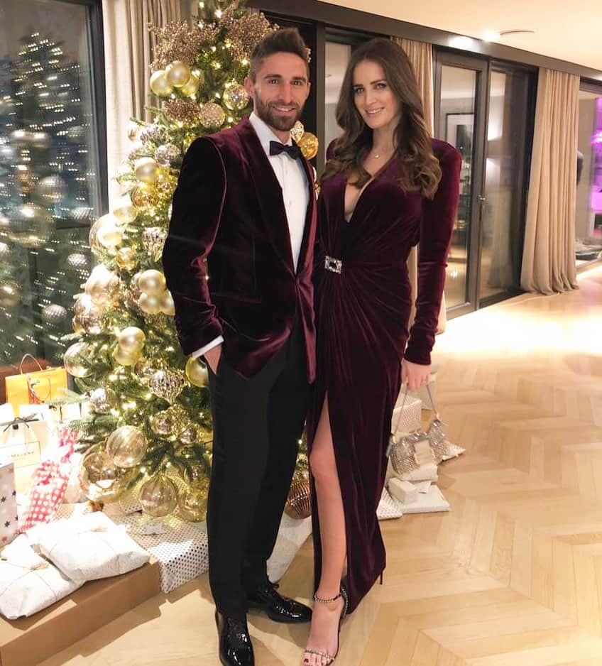 のインスタグラム：「#120anni @acmilan 🔴⚫️ forever @erin_borini ♥️」
