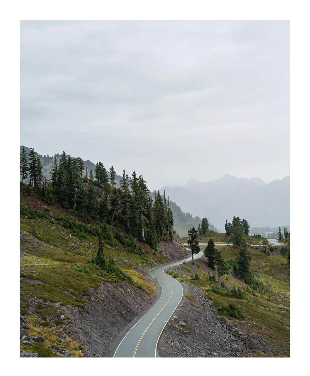 Cory Staudacherのインスタグラム：「Mt. Baker #leicaq2」
