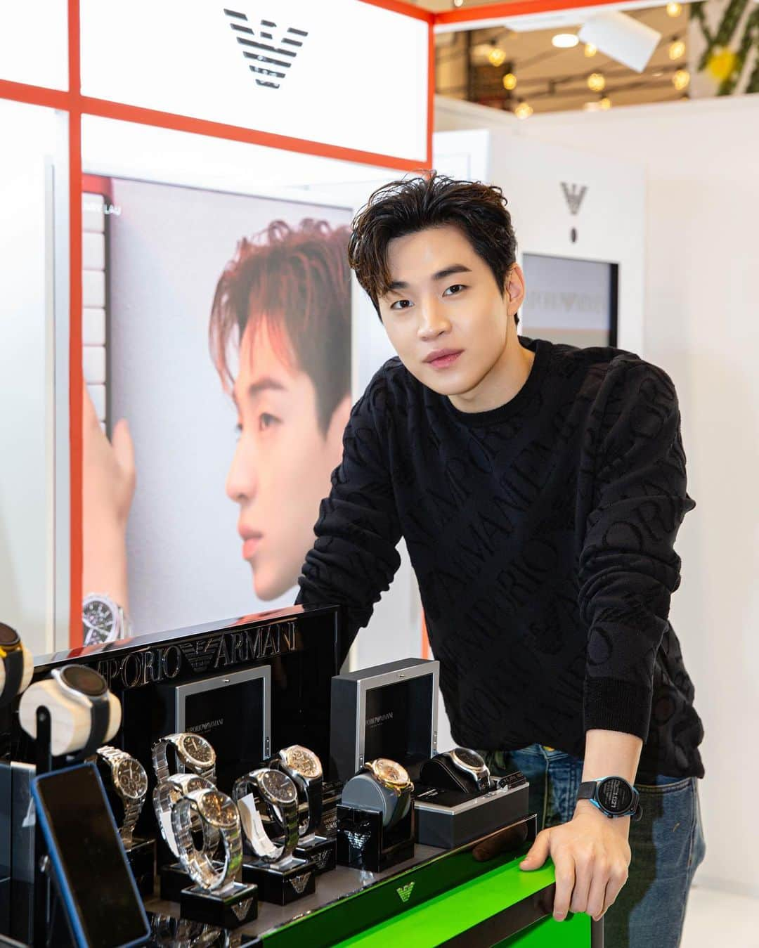 ヘンリーさんのインスタグラム写真 - (ヘンリーInstagram)「@Armani @watchstation.kr #EAwatches #EmporioArmani」12月16日 16時15分 - henryl89