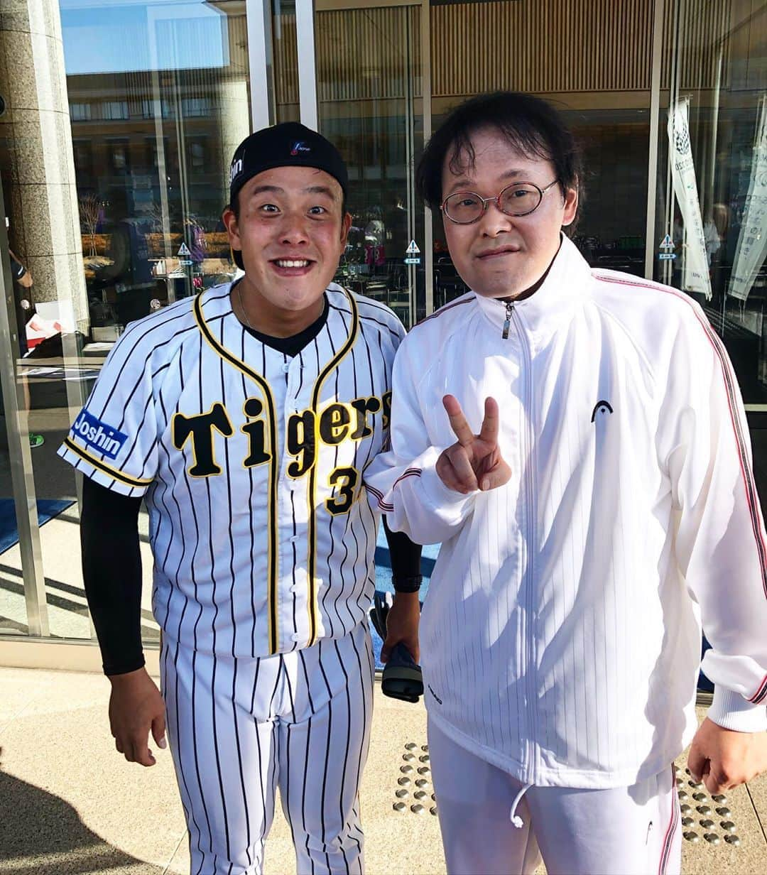 谷川昌希さんのインスタグラム写真 - (谷川昌希Instagram)「こやぶるスポーツの駅伝大会の収録で一緒だったアインシュタインの稲田さんとの1枚です！ めっちゃ優しくて良い方でした！ 駅伝の方は劇的な展開でした！ 是非放送で見てください！ #こやぶるスポーツ #駅伝 #きつすぎた #アインシュタイン稲田さん #イナちゃん 12月30日放送」12月16日 15時03分 - tanigawa.107