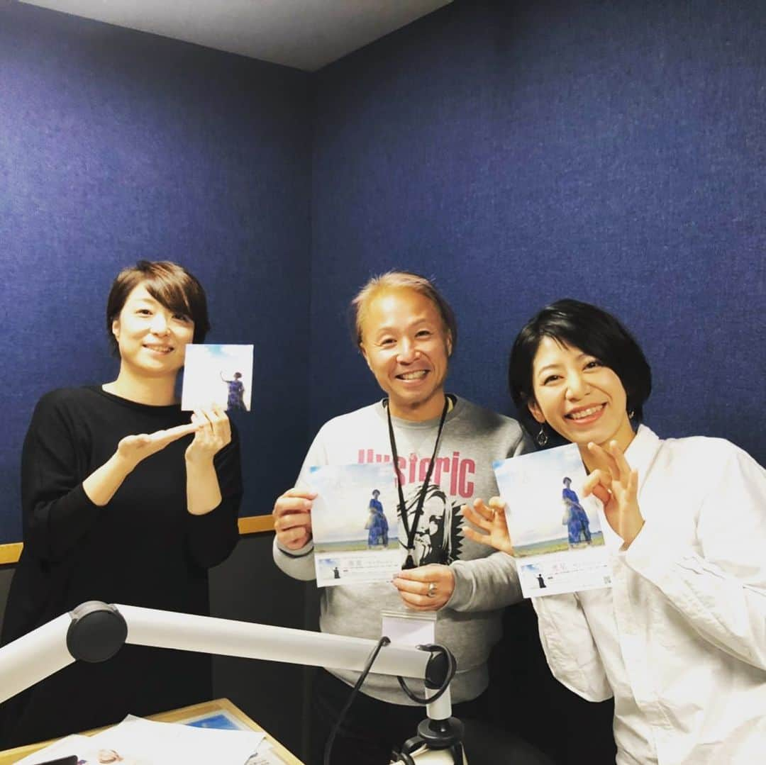 サトウヒロコさんのインスタグラム写真 - (サトウヒロコInstagram)「📻 栃木放送タギル月曜日生出演でした。 じんのすけさんがマッチョになってて触ったらふわふわしていました。 冬ですね^_^ お世話になりましてありがとうございました〜✨ * #栃木放送 #CRT栃木放送 #サトウヒロコ出演情報 #タギル」12月16日 15時29分 - satohiroko1208