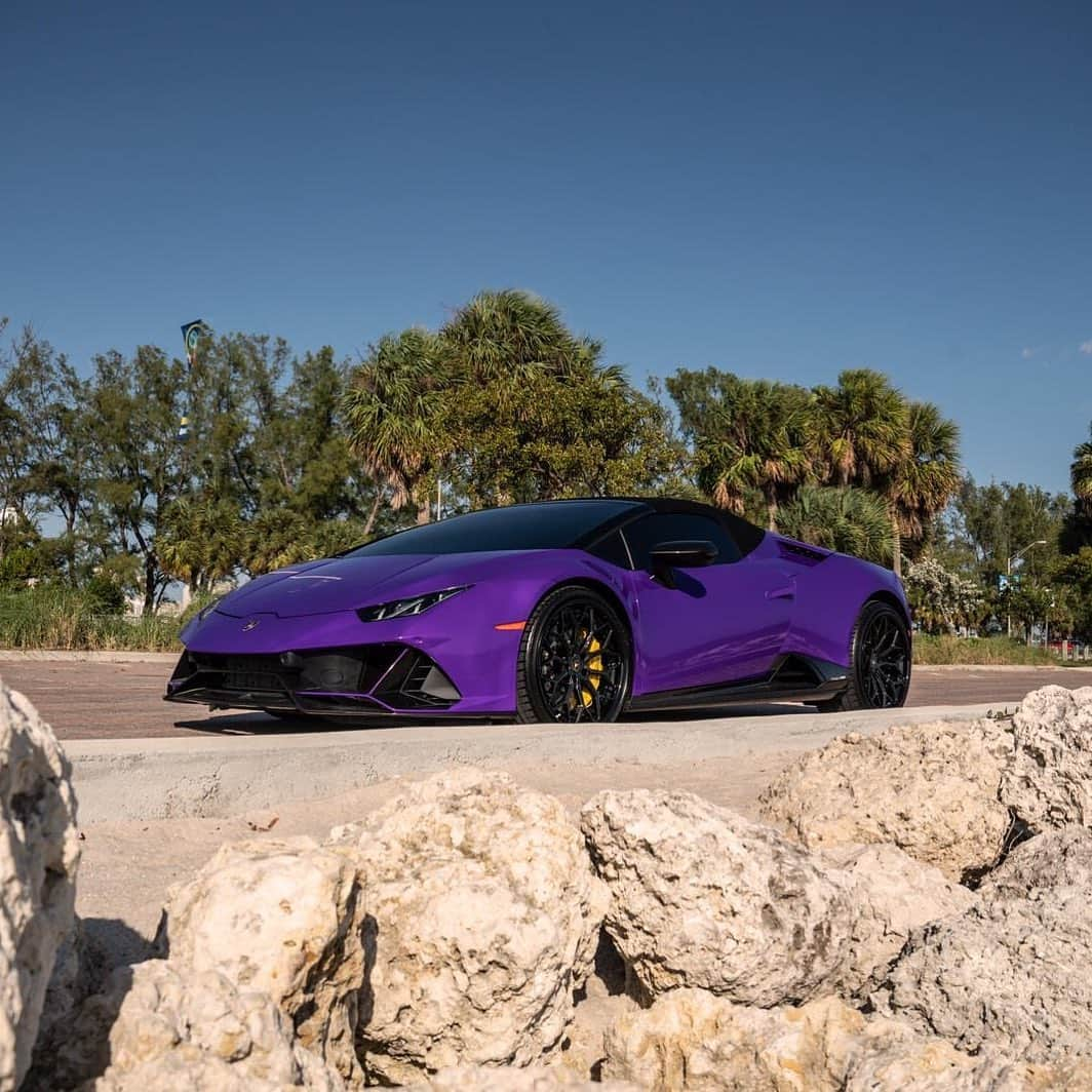 CarsWithoutLimitsさんのインスタグラム写真 - (CarsWithoutLimitsInstagram)「Purple EVO in The 305 @mccustomsmiami @miami_chassis #mc #mccustoms #mccustomsmiami #miami #305 #miamichassis #carswithoutlimits」12月16日 7時19分 - carswithoutlimits