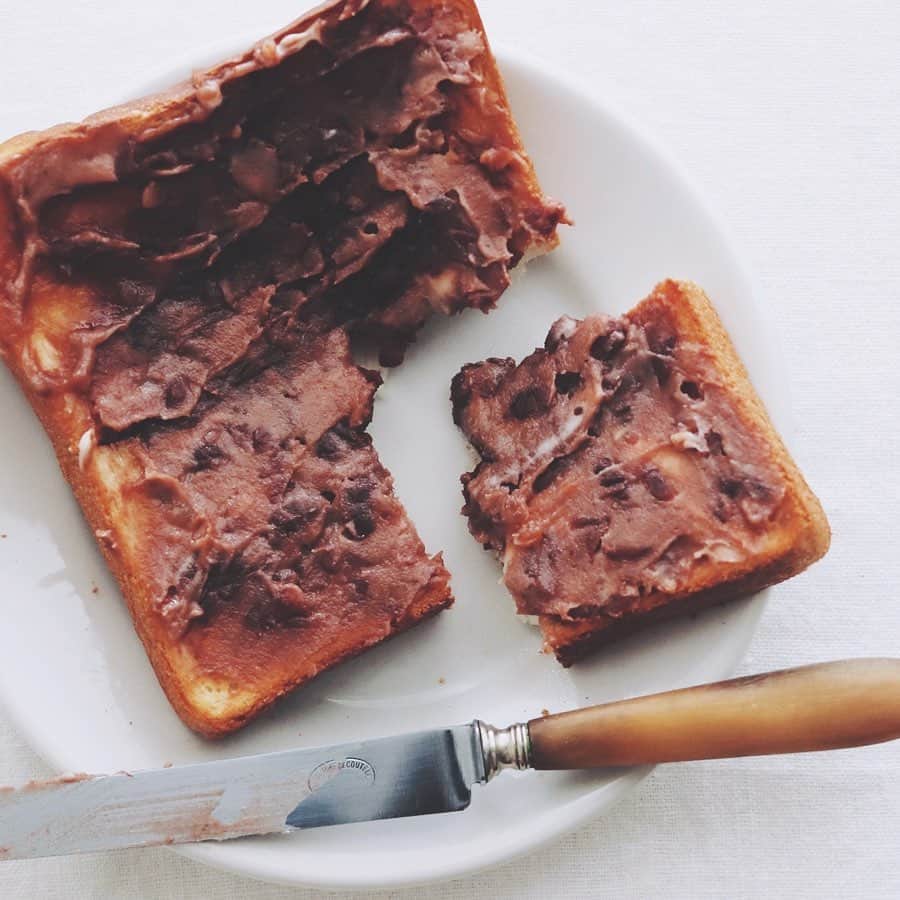 樋口正樹さんのインスタグラム写真 - (樋口正樹Instagram)「adzuki butter toast . 残ってたあんこ使い あんバタートースト。 . . #あんバター #あんバタートースト #あんこ部 #旨食 #adzuki #toast #toastgram #toastsforall」12月16日 7時46分 - higuccini