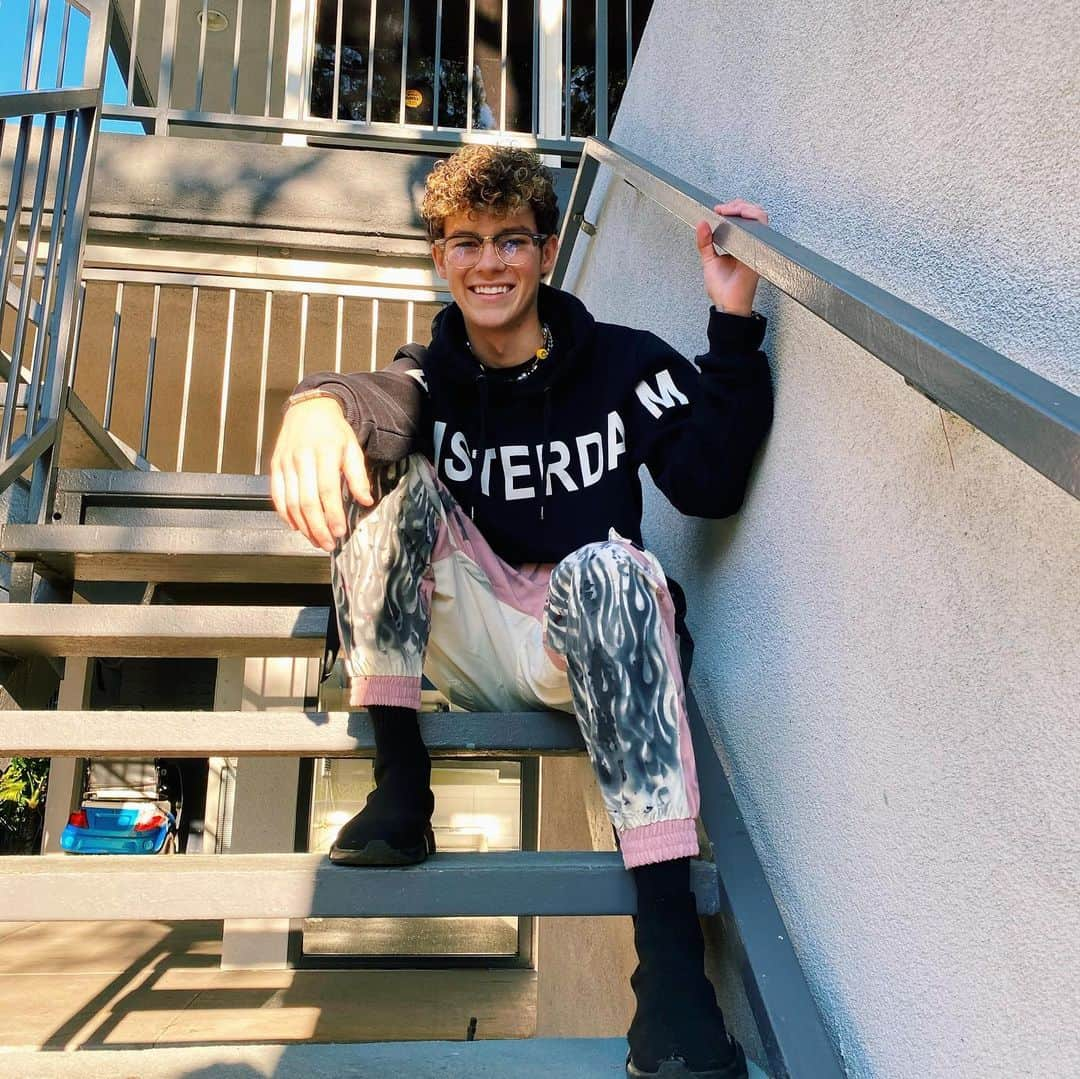 ヘイデン・サマーオールさんのインスタグラム写真 - (ヘイデン・サマーオールInstagram)「Last day in LA🙏🏻❤️」12月16日 8時02分 - haydensummerall