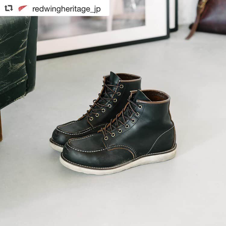 ASBee(アスビー)さんのインスタグラム写真 - (ASBee(アスビー)Instagram)「. #repost @redwingheritage_jp #8849  6インチ モックトゥ ブラックプレーリー。日本国内ではアスビー限定展開のモデルとして、現在発売中です。取り扱い店舗の詳細は下記のURLをご確認ください。  https://www.g-foot.jp/feature_pages/asbee  #redwingshoes #redwingheritage #redwing #asbee #レッドウィング #レッドウィングヘリテイジ #アスビー」12月16日 10時02分 - asbee_jp