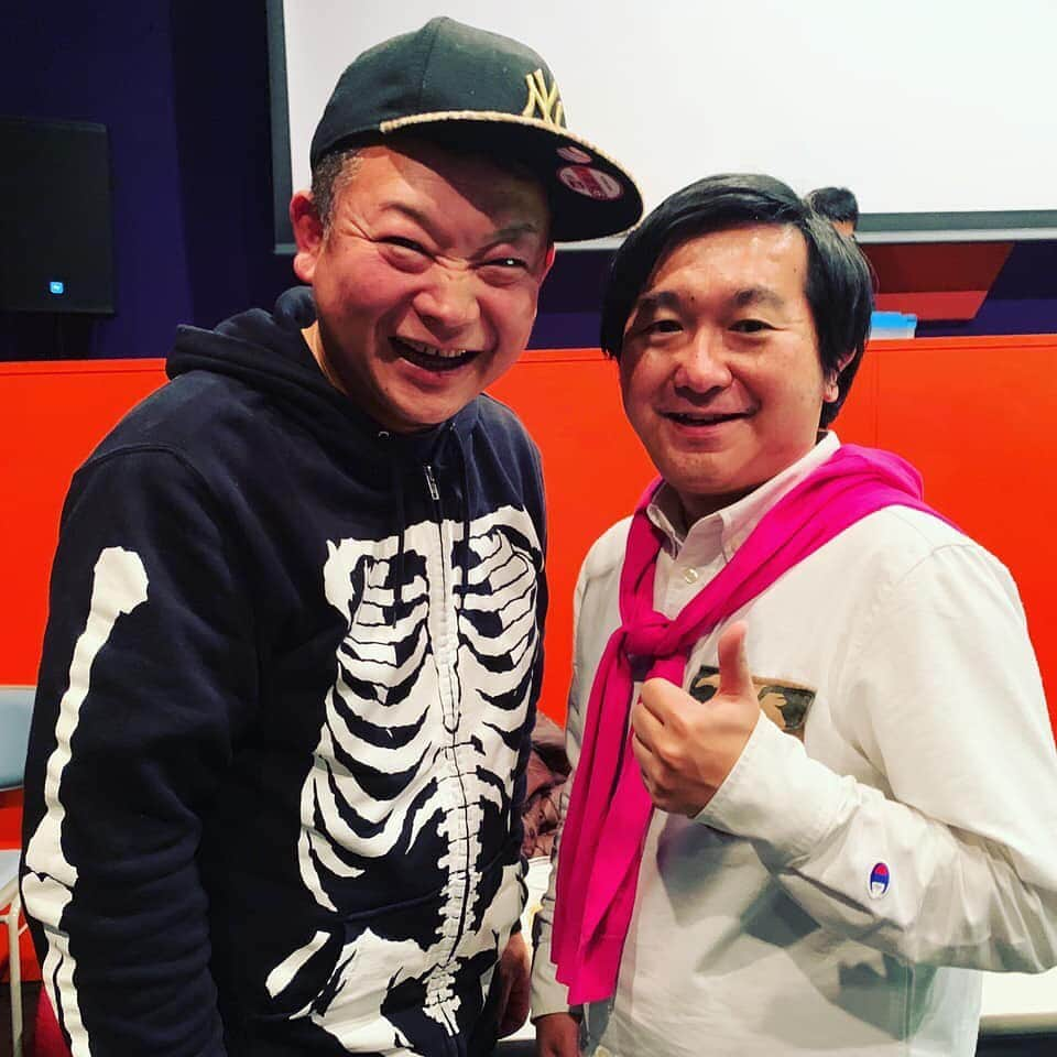 小石田純一さんのインスタグラム写真 - (小石田純一Instagram)「フェスティバルウォーク蘇我で「I・T・O FEST JAPAN」。NICOTINEのHowieさんと写真撮ってもらいました。  #ITOFEST #音楽フェス #ロックフェス  #フェスティバルウォーク蘇我 #nicotine #howie さん #ミュージシャン #バンドマン #小石田純一 #お笑い芸人 #ものまね芸人 #ピン芸人 #芸人」12月16日 11時25分 - koishida.trendy