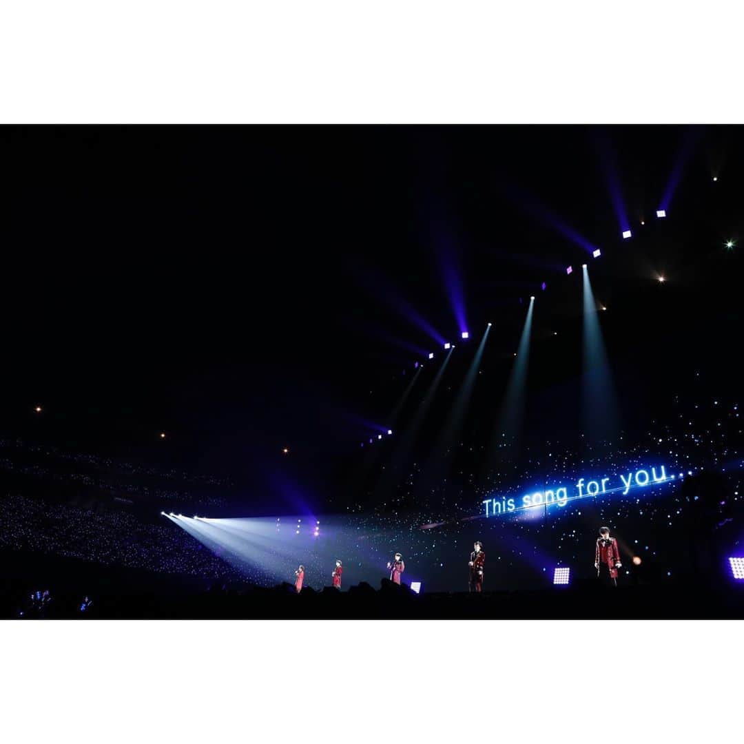 嵐（ARASHI）さんのインスタグラム写真 - (嵐（ARASHI）Instagram)「2017年‐ アルバム「untitled」をリリース。5大ドームツアー『ARASHI LIVE TOUR 2017-2018 「untitled」』を開催しました。 2017- we released our "untitled" album and held 5 major dome shows on the “ARASHI LIVE TOUR 2017-2018 untitled” tour. #嵐 #ARASHI」12月16日 13時47分 - arashi_5_official