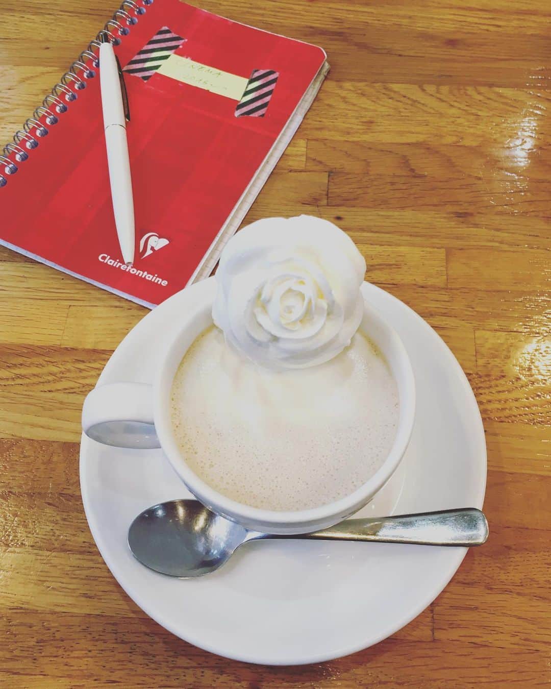 猫沢エミのグルメインスタ