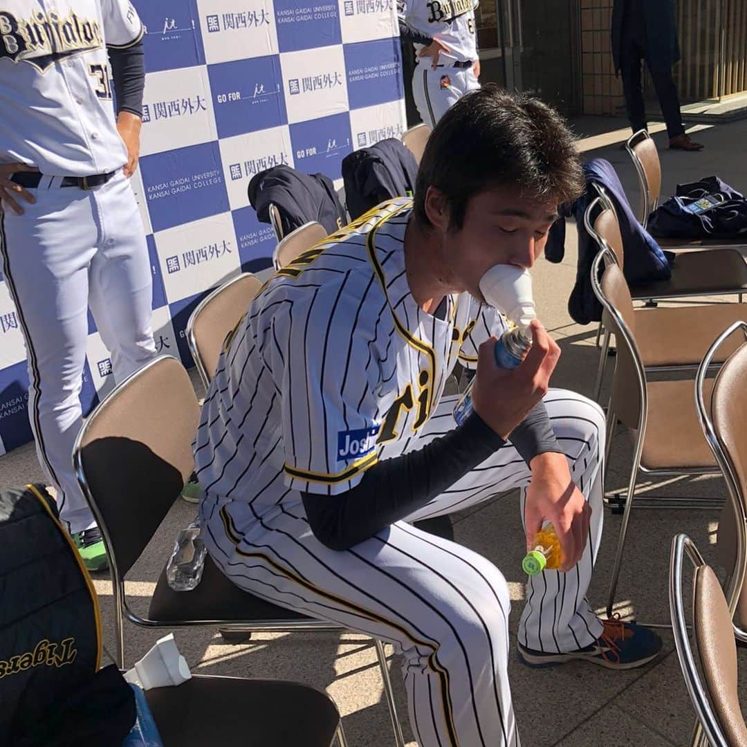 阪神タイガースさんのインスタグラム写真 - (阪神タイガースInstagram)「「こやぶるスポーツの関西駅伝」の収録に陽川選手、谷川選手、福永選手、藤谷選手、石井選手が参加！ 過酷な？駅伝の様子は12月30日の放送を見てください！ #陽川尚将 選手 #谷川昌希 選手 #福永春吾 選手 #藤谷洸介 選手 #石井将希 選手 #関西テレビ #こやぶるスポーツ #駅伝」12月16日 14時30分 - hanshintigers_official