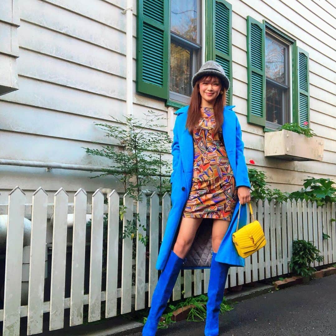 金山睦さんのインスタグラム写真 - (金山睦Instagram)「今日のあたし。 #3日連続BLUEコーデ💙 #fashion #ootd」12月17日 0時40分 - kanayama_chika