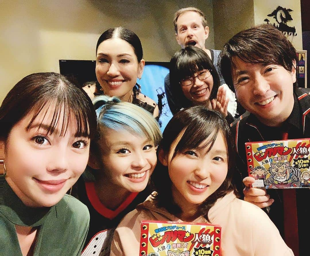 住谷杏奈さんのインスタグラム写真 - (住谷杏奈Instagram)「･ 2019年最後の人狼ゲーム🐺 2019年最後の騙し合い🐺 ･ 今回は市民カード多めだったから 不完全燃焼ですっ🤭😂 ･ 人狼カード1回は引きたかったよー🥺 ･ ･ 有村昆さんプロデュースの ビックリマン人狼カードを使って初めてやりました🐺 ビックリマン世代なのでテンションあがっちゃった🥰 ･ それにしても東大率多かったぁ📚✍🏻 昨日は東大王チームも来ていたので 卒業生含め計4名いました😮素晴らしい💕 ･ また来年も大好きなみんなと 騙し合いできますようにっ🙂 ･ ･ すぐ殺された私は アンミカさんと天国ルームで 本編をモニタリングしながら、 フォーをすすっておりました🍜 パセラのフォー初めていただきましたが 美味しくてビックリっ🤭 ･ ･ #人狼ゲーム #🐺 #人狼パセラ #パセラ人狼 #ビックリマン人狼 #ビックリマンザステージ」12月16日 17時52分 - annasumitani