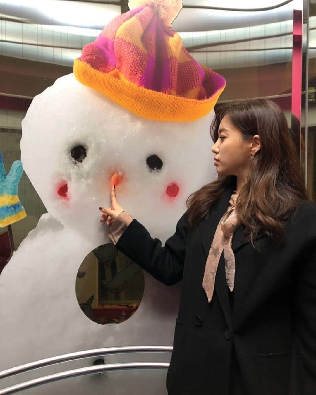 ハム・ウンジョンさんのインスタグラム写真 - (ハム・ウンジョンInstagram)「⠀ ‪大阪でのリリースイベント💞‬ ⠀ ‪この日は寒いのに、見に来てくれてありがとう！‬ ‪Sweet Mateの皆さんの応援で元気もらいました💪‬ ‪大好きだよ🧡🧡🧡‬ ⠀ ‪ #ウンジョン #은정 #EunJung #SweetSnow‬」12月16日 18時01分 - eunjung_japan