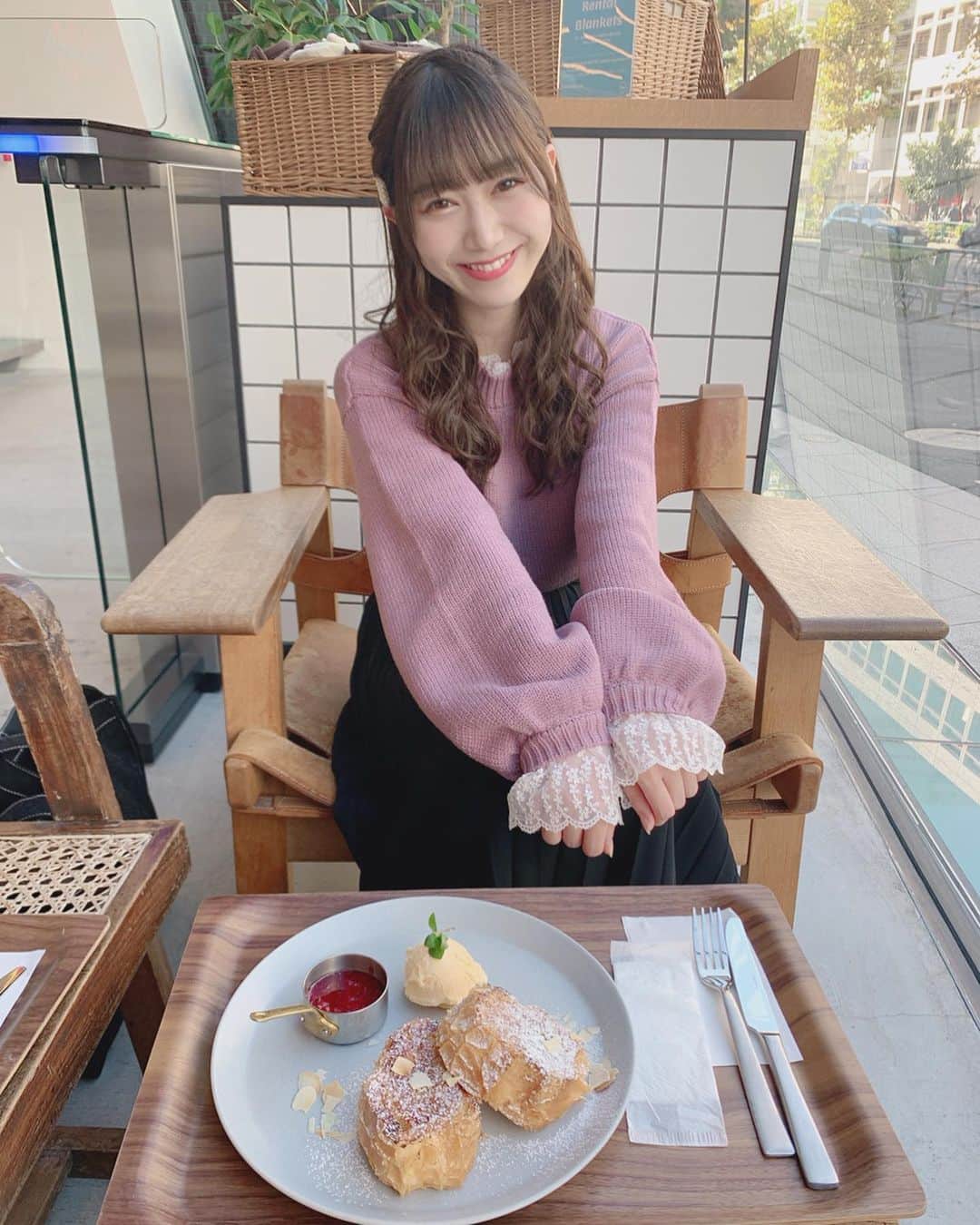 阪上晴香さんのインスタグラム写真 - (阪上晴香Instagram)「大好きなフレンチトースト食べれて幸せやった🤤💗 ・ ・ ・ #forucafe ##フレンチトースト #原宿カフェ #原宿 #カフェ #スイーツ #東京カフェ #東京 #majesticlegon #マジェスティックレゴン #gu #ジーユー #wego」12月16日 18時03分 - haruka__0616