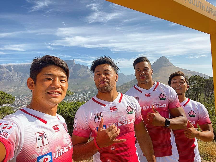 藤田慶和さんのインスタグラム写真 - (藤田慶和Instagram)「Cape Town Sevens🇿🇦 3日間応援ありがとうございました🙇🏼‍♂️ 世界トップのチームに勝利するにはもっと鍛錬が必要！また日本に帰って成長出来るように努力します！応援よろしくお願いします🙏 vs South Africa🇿🇦 ● vs USA 🇺🇸 ● vs Fiji 🇫🇯 ● vs Wales 🏴󠁧󠁢󠁷󠁬󠁳󠁿 ○ #セブンズ #日本代表 #sevens #japan #capetown #capetown7s #southafrica #南アフリカ #ケープタウン #ws #10 #華の93年組」12月16日 18時37分 - yoshikazu15