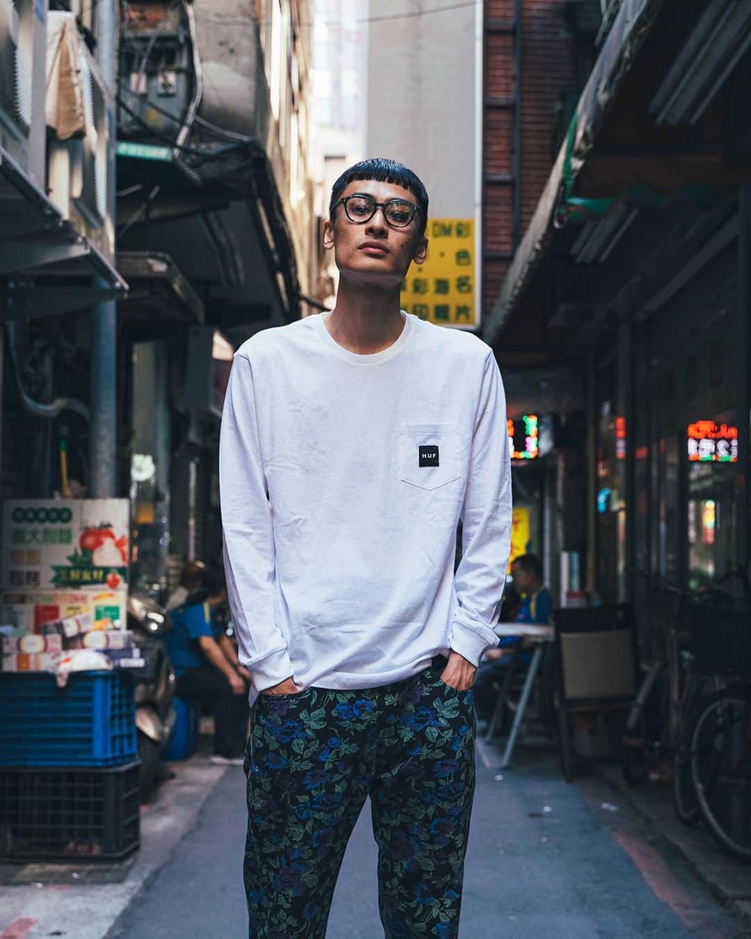 KODEのインスタグラム：「HUF ロングスリーブTシャツ ⠀⠀⠀⠀⠀⠀⠀⠀⠀ レジェンドスケーターのスピリッツを一枚に。 極力無駄を配したシンプルなデザインだが、胸元に潔くプリントされたボックスロゴが物語るものは少なくない。アメリカ西海岸からはじまった、カウンタースピリッツを感じて欲しい。 ⠀⠀⠀⠀⠀⠀⠀⠀⠀ 今すぐKODEで応募→プロフィールよりチェック！ ⠀⠀⠀⠀⠀⠀⠀⠀⠀ #KODE #コード #style #スタイル#HUF#Tシャツ#ロンT #ロングスリーブ#キャンペーン #campaign #キャンペーン実施中」