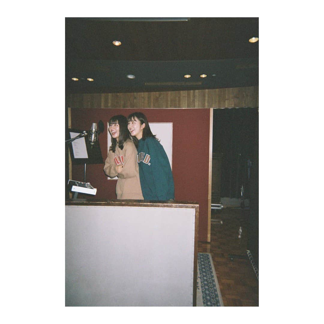 りかりこさんのインスタグラム写真 - (りかりこInstagram)「. りかりこtiktokオリジナル楽曲 を作っていただきました🎧‼️ 是非、YouTubeを見てみてください✌︎」12月16日 19時23分 - rikariko_official