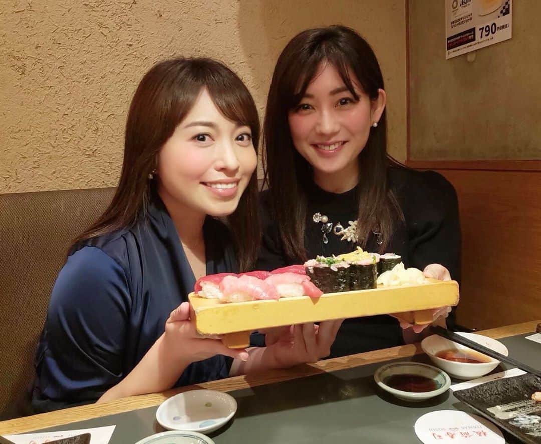 佐々木真奈美さんのインスタグラム写真 - (佐々木真奈美Instagram)「Tonight's dinner is 🍣 #sushi #dinner #japanesefood. @hitomihappygirl1026」12月16日 20時13分 - manami_sasaki_official