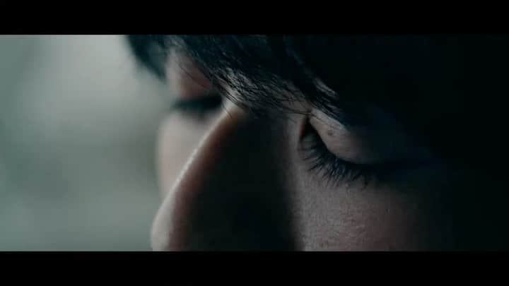 仁村紗和のインスタグラム：「LIONさんのショートドラマ公開されました。  私もそろそろ歯ブラシ変えよーと。 「そろそろ換えどきな私たち｜仕事換えどき？な男」篇 https://youtu.be/RmW26DsLXqs」