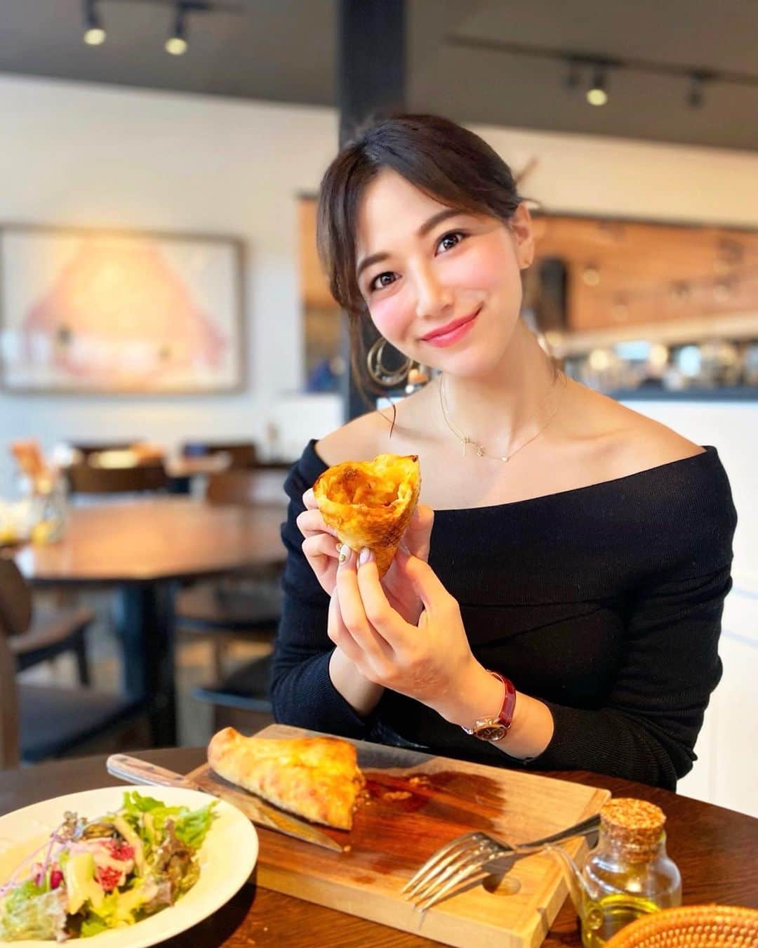 石井里奈のグルメインスタ