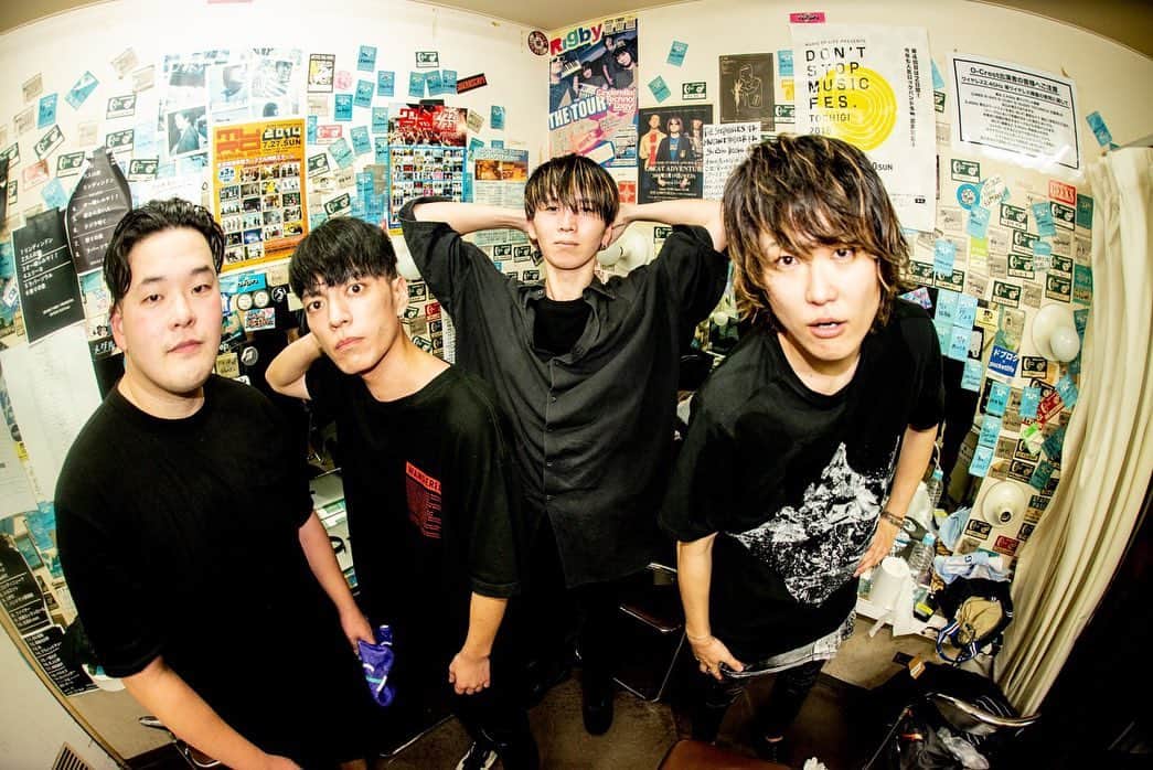 高津戸信幸のインスタグラム：「Wanderer Tour Final  #渋谷 #tsutaya #o-crest #magicoflife #wanderer #たのしかった」
