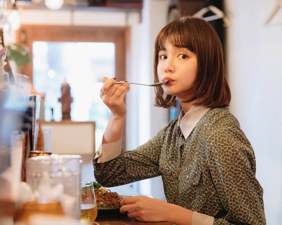 村田倫子さんのインスタグラム写真 - (村田倫子Instagram)「#カレーときどき村田倫子  和食の調理人としての経験値、クリエイティブな場で培われたセンス。宇賀村さんの人生の足取り刻まれたカレー。  美味でした。  記事は @hanako_magazine のwebからどうぞ。  #食べりんログ 🍛　@asakusaspicecurry」12月16日 20時27分 - rinco1023