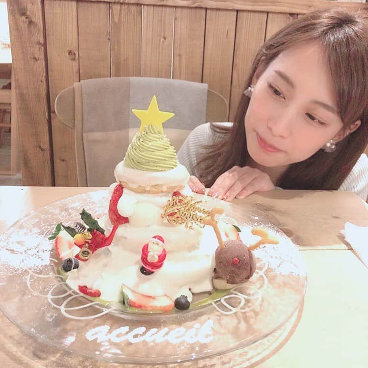 鈴元まいさんのインスタグラム写真 - (鈴元まいInstagram)「ゆらちゃんとイルミネーション見てカフェ🤤﻿ 期間限定のパンケーキがすごかった…！﻿ ツリー三昧な日でした🎄💫﻿ ﻿ #恵比寿カフェ #パンケーキ﻿ #イルミネーション2019  #ゆらちゃんの色の白さよ 😂」12月16日 21時04分 - mai_suzumoto